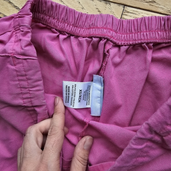 Pink, cancer scrub set - Picture 3 of 7